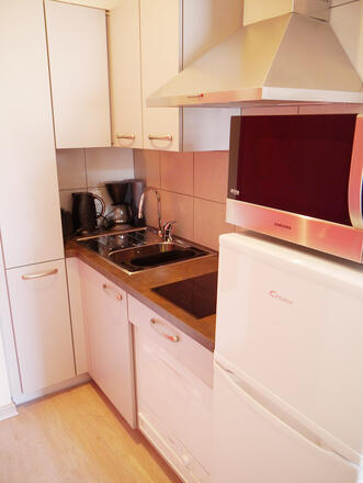 STUDIO VICTOR CUISINE