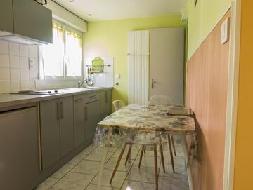 Chez Julien et Elodie meuble 12 cuisine