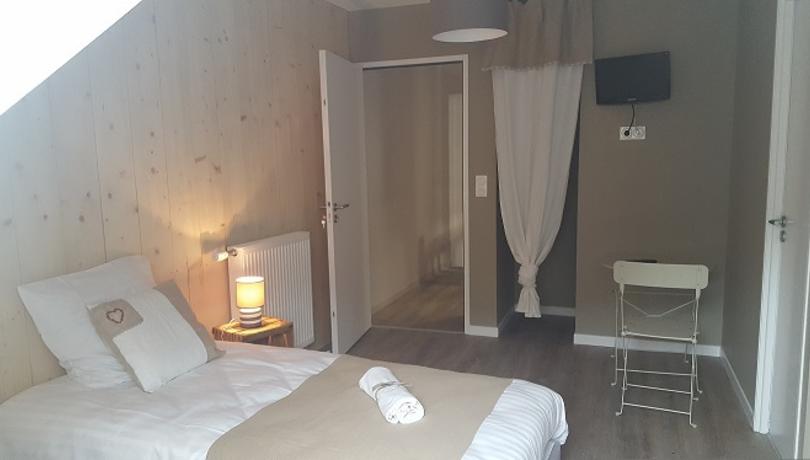 Chambres D Hotes Auberge De La Valliere Lons Le Saunier