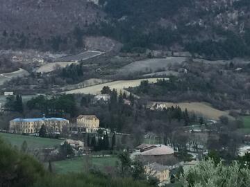 Vue chateau et thermes