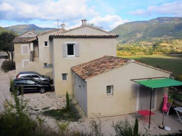 RESIDENCE