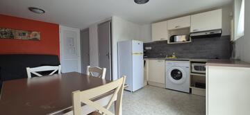 domaine de la blancarde - vue cuisine.jpg