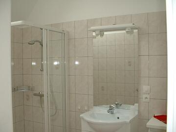 salle d'eau studio 1