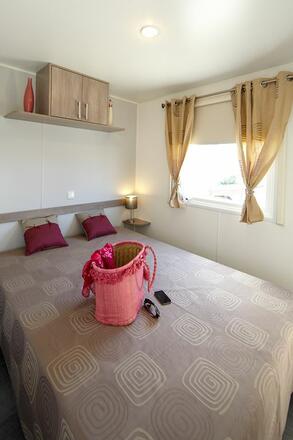 Mobil-home Edelweiss chambre parentale