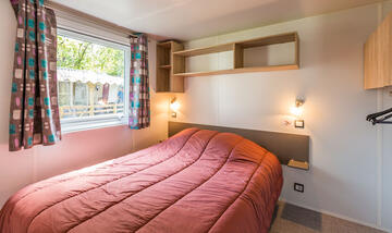 Mobil-home Savoie chambre parentale