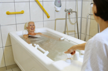 soin cure thermale rhumatologie - bain avec aérobain