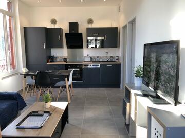 Pièce à vivre_noire