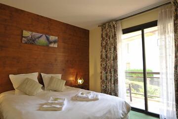 Hôtel le Palais des Fleurs - Chambre double bois