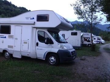 Camping Les Templiers - Camping-Car 
