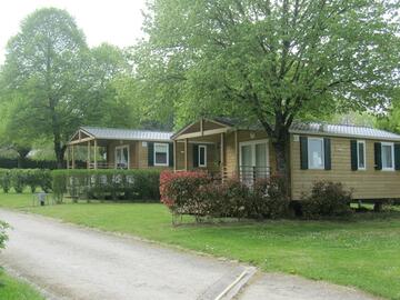Allée avec Mobil home (2)