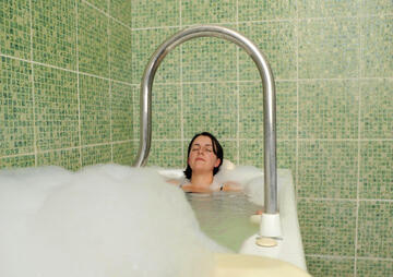Bain